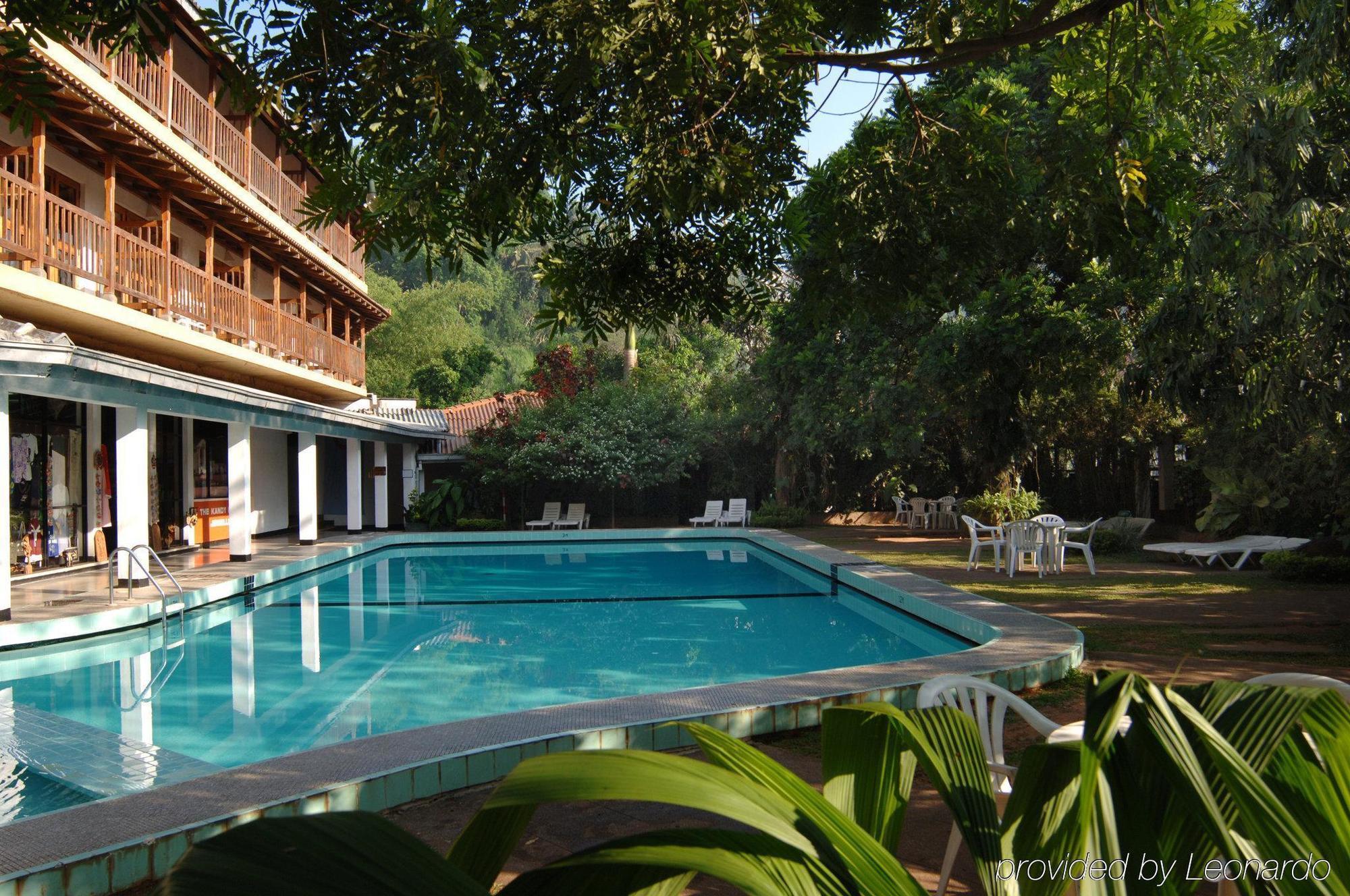 Hotel Hilltop 康提 设施 照片