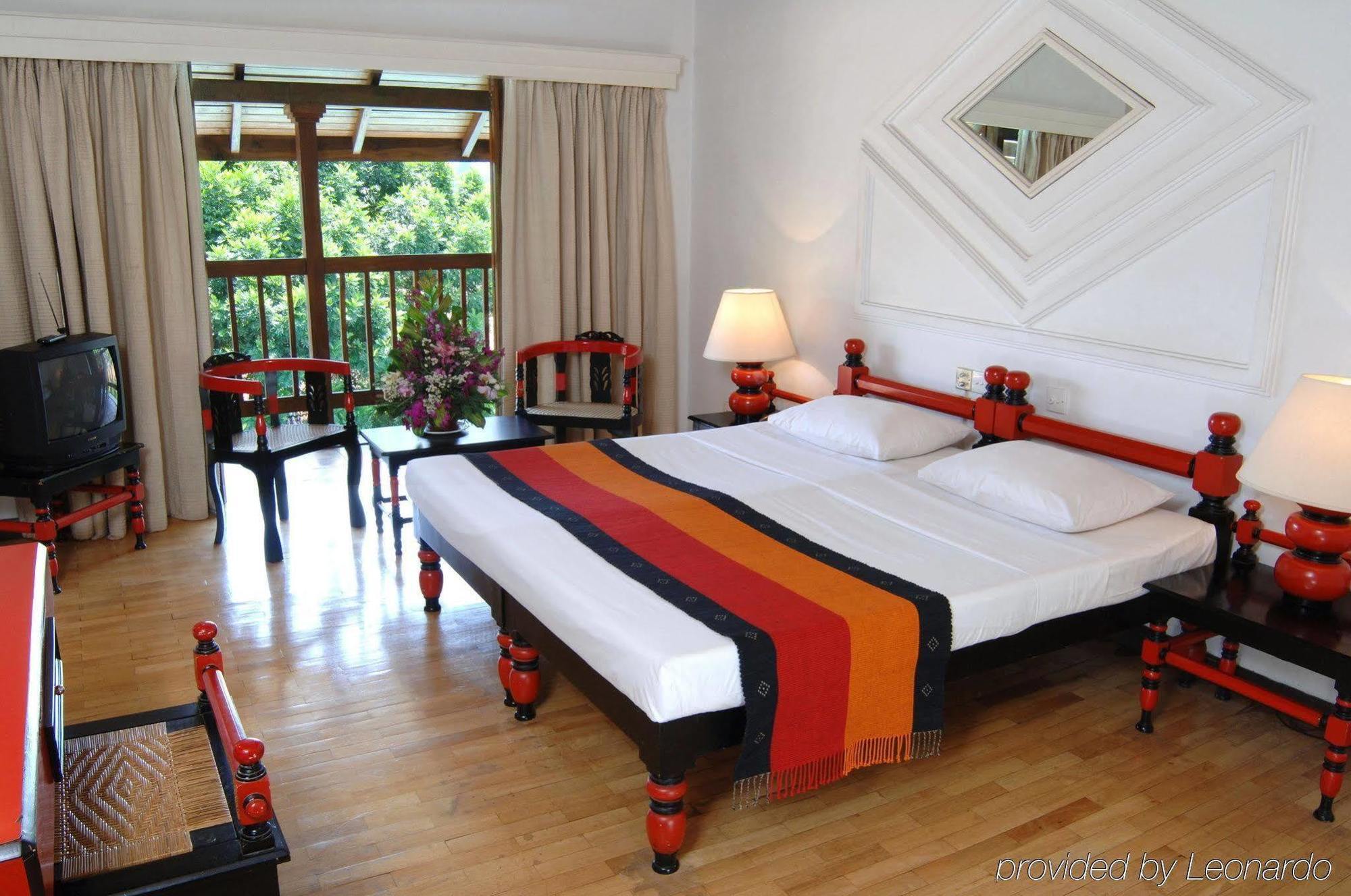 Hotel Hilltop 康提 外观 照片